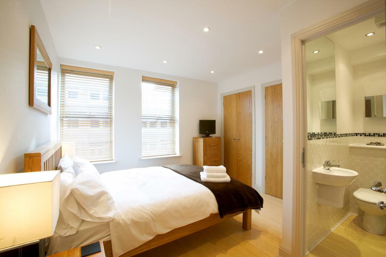 2 Bed 2 Bath At Pelican Hse In Newbury - Free Secure, Allocated Parking Ngoại thất bức ảnh